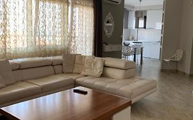 Pearl House Skg